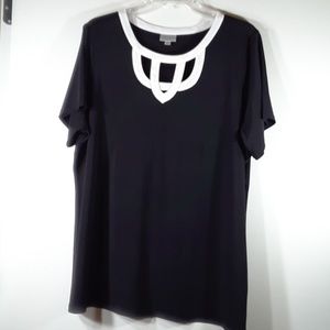 VIP Knits black/ivory top 18-20